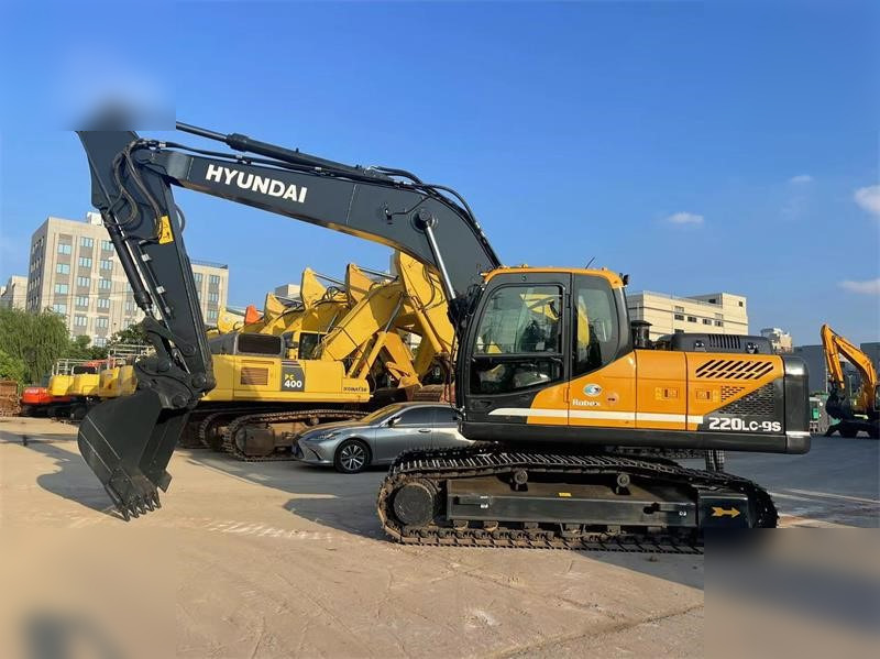 HYUNDAI ROBEX 220 LC-9S - Ekskavator perayap: gambar 1 HYUNDAI ROBEX 220 LC-9S - Ekskavator perayap: gambar 1