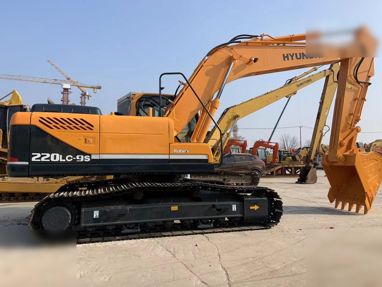 HYUNDAI ROBEX 220 LC-9S - Ekskavator perayap: gambar 5 HYUNDAI ROBEX 220 LC-9S - Ekskavator perayap: gambar 5