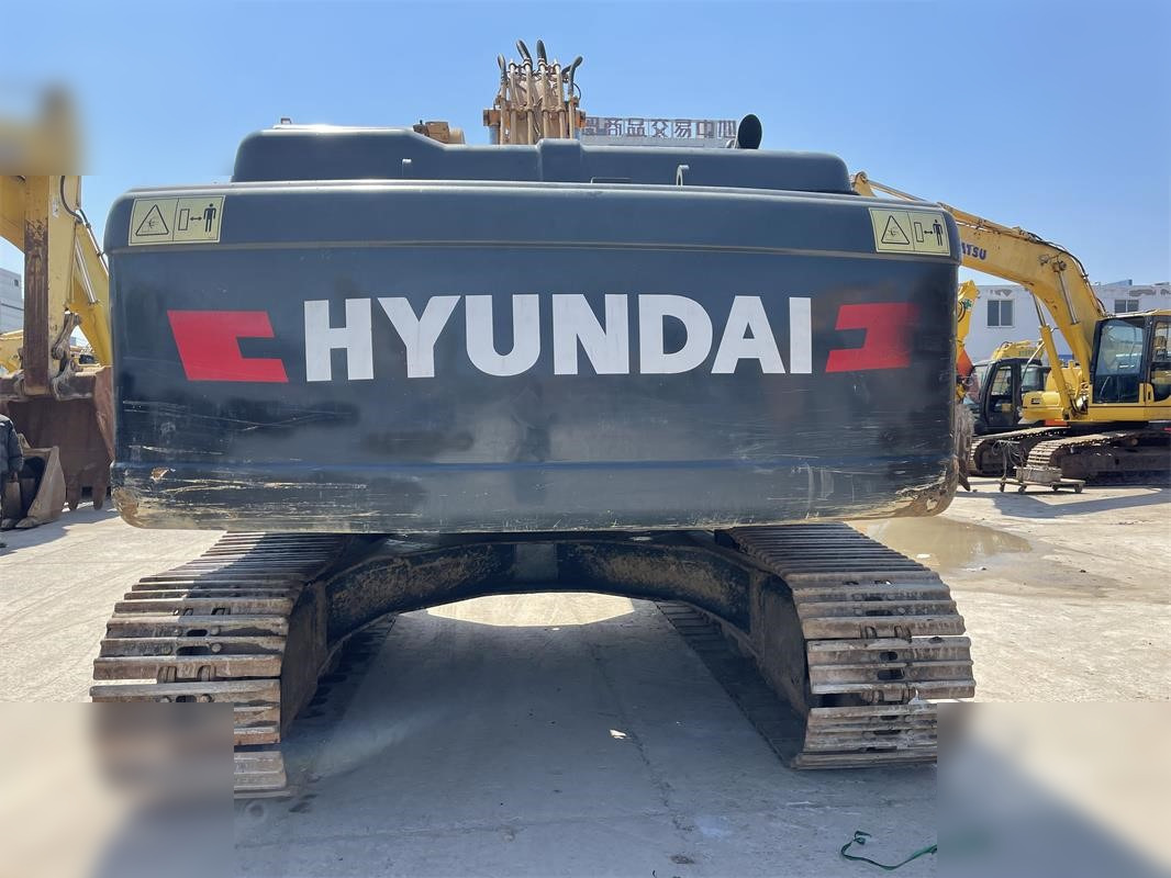 HYUNDAI ROBEX 220 LC-9S - Ekskavator perayap: gambar 4 HYUNDAI ROBEX 220 LC-9S - Ekskavator perayap: gambar 4
