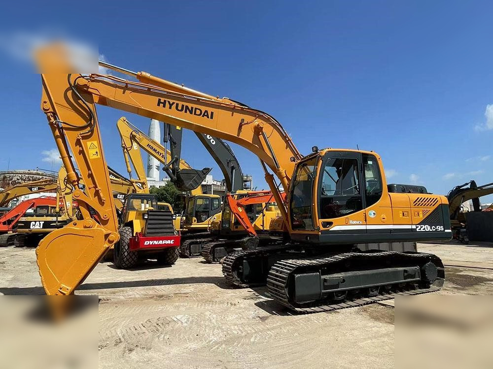 HYUNDAI ROBEX 220 LC-9S - Ekskavator perayap: gambar 1 HYUNDAI ROBEX 220 LC-9S - Ekskavator perayap: gambar 1