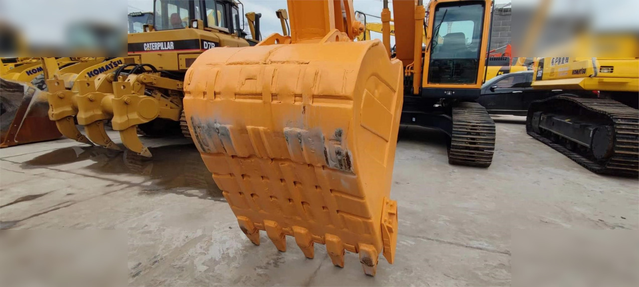 HYUNDAI ROBEX 220 LC-9S - Ekskavator perayap: gambar 5 HYUNDAI ROBEX 220 LC-9S - Ekskavator perayap: gambar 5
