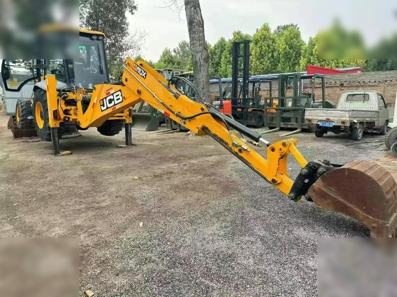 JCB 3CX - Backhoe loader: gambar 4 JCB 3CX - Backhoe loader: gambar 4