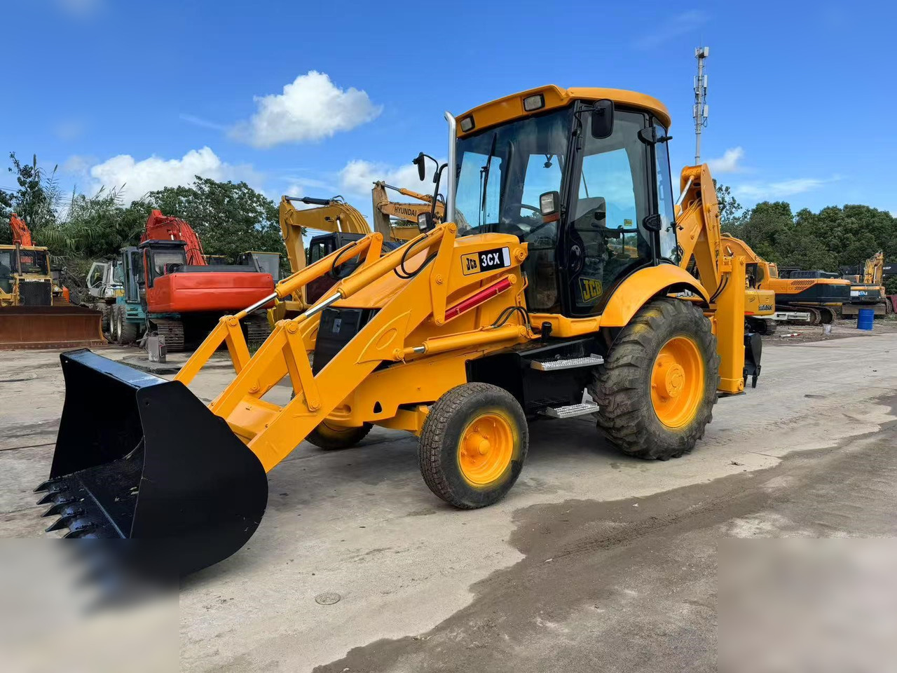 JCB 3CX - Backhoe loader: gambar 2 JCB 3CX - Backhoe loader: gambar 2