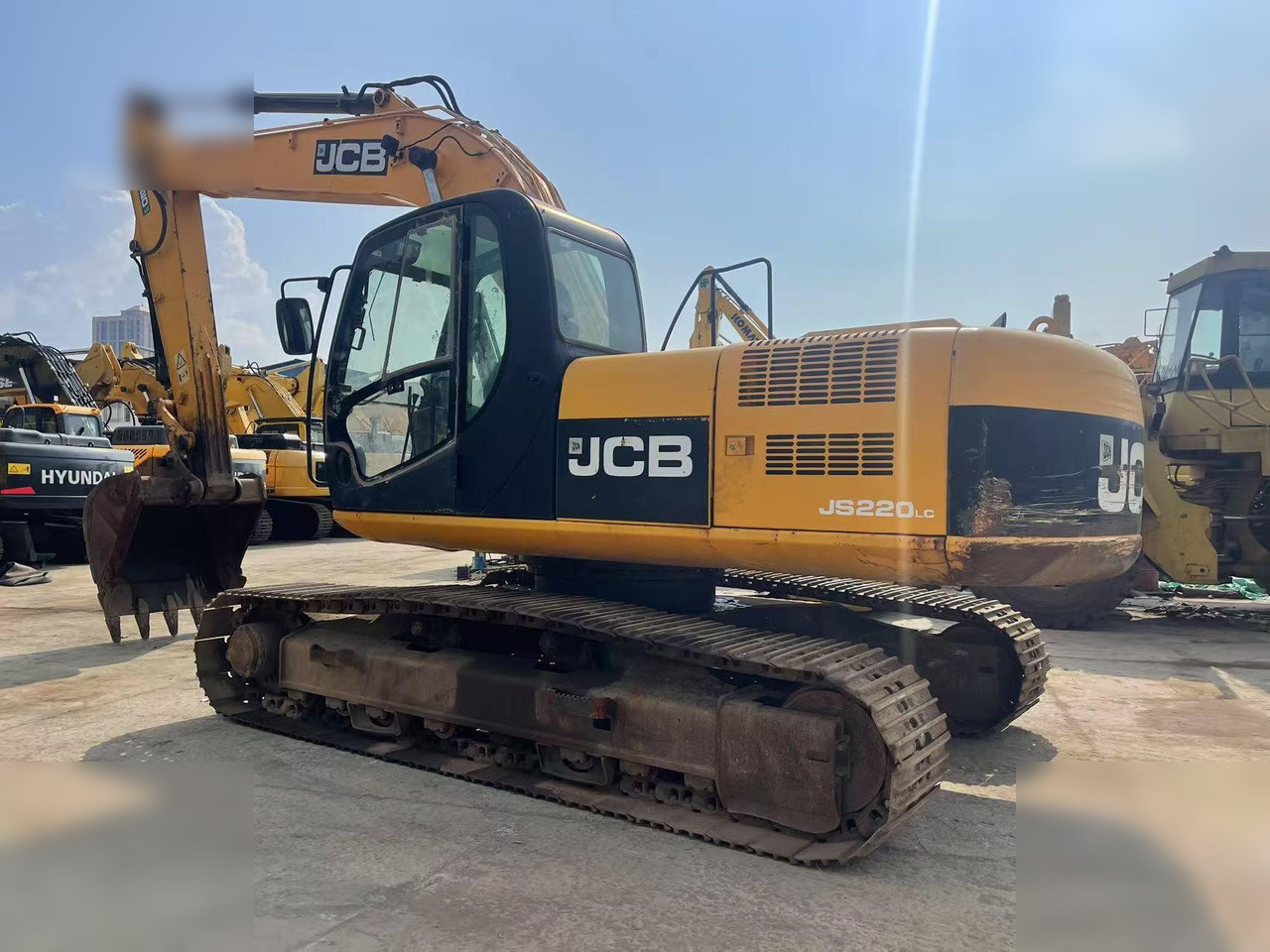 JCB JS220 LC - Ekskavator perayap: gambar 2 JCB JS220 LC - Ekskavator perayap: gambar 2