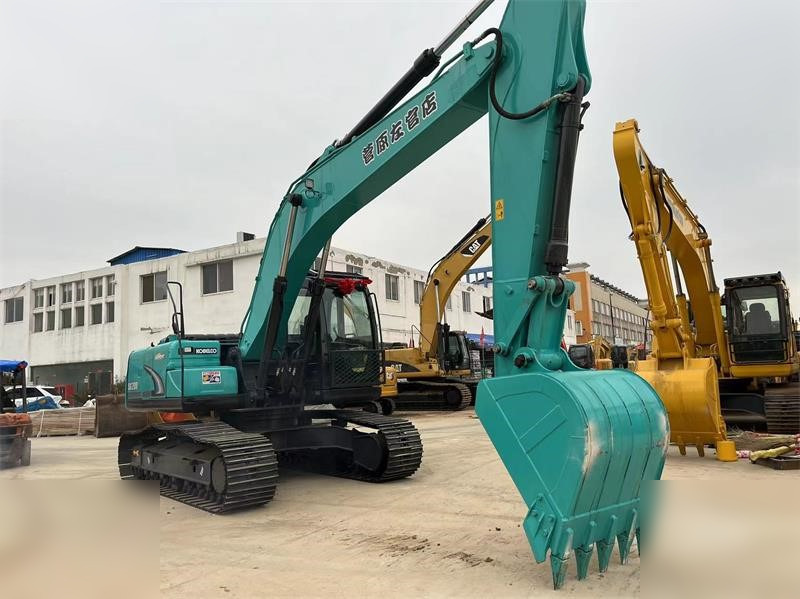 KOBELCO SK200-8 - Ekskavator perayap: gambar 3 KOBELCO SK200-8 - Ekskavator perayap: gambar 3