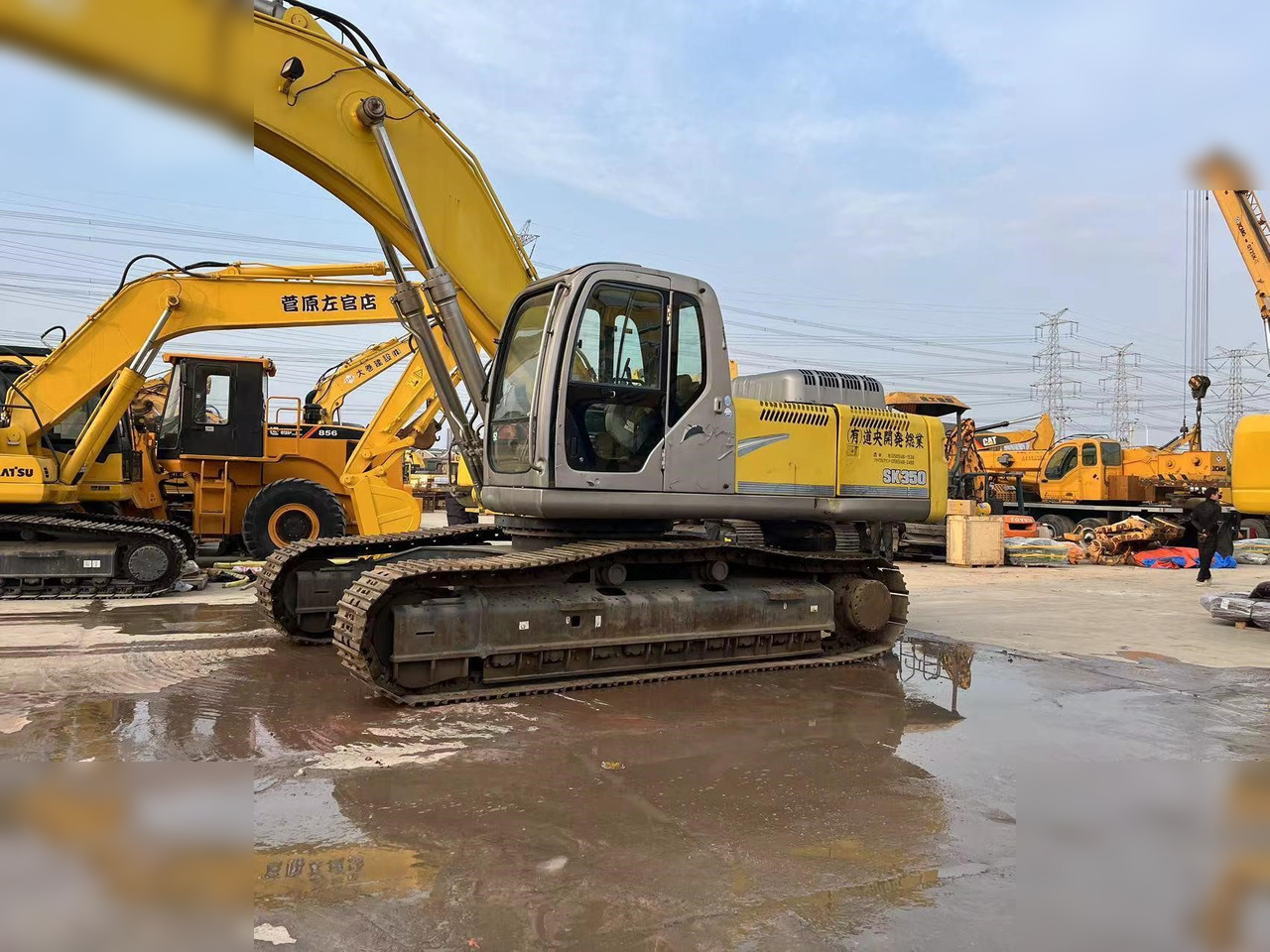 KOBELCO SK350 - Ekskavator perayap: gambar 3 KOBELCO SK350 - Ekskavator perayap: gambar 3