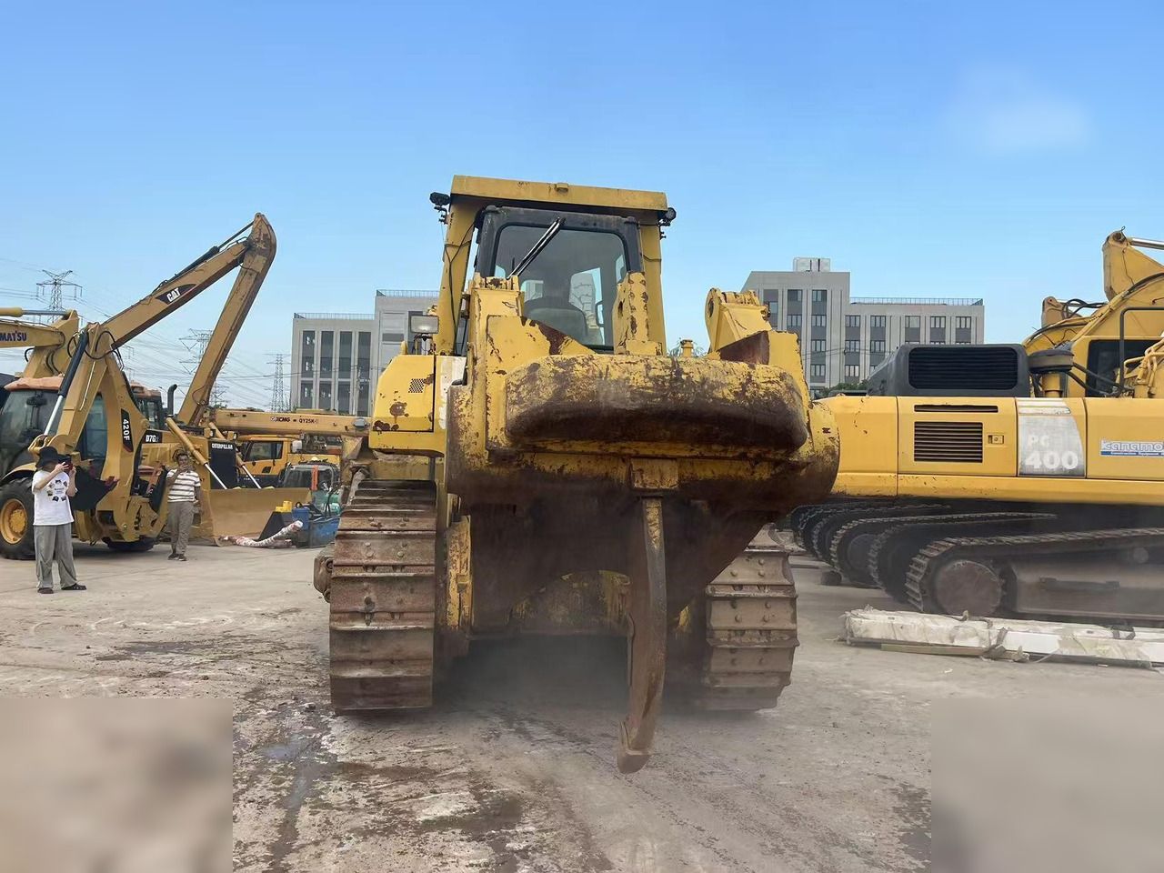 KOMATSU D155A-5 - Bulldozer: gambar 3 KOMATSU D155A-5 - Bulldozer: gambar 3