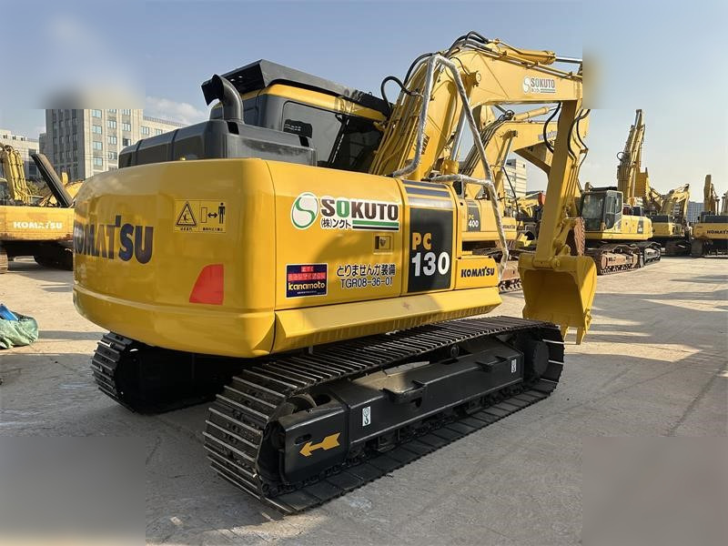 KOMATSU PC130-7 - Ekskavator perayap: gambar 2 KOMATSU PC130-7 - Ekskavator perayap: gambar 2