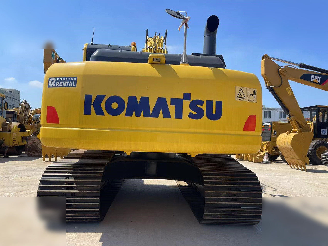 KOMATSU PC200-8N1 - Ekskavator perayap: gambar 3 KOMATSU PC200-8N1 - Ekskavator perayap: gambar 3