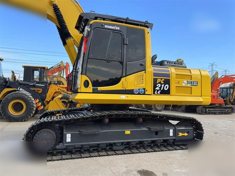 KOMATSU PC210 LC-8 - Ekskavator perayap: gambar 5 KOMATSU PC210 LC-8 - Ekskavator perayap: gambar 5