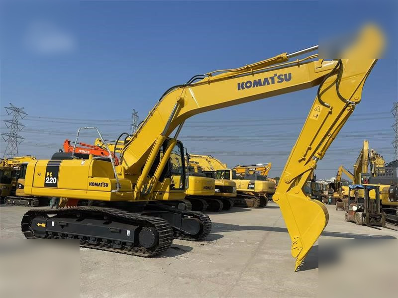 KOMATSU PC220-7 - Ekskavator perayap: gambar 5 KOMATSU PC220-7 - Ekskavator perayap: gambar 5