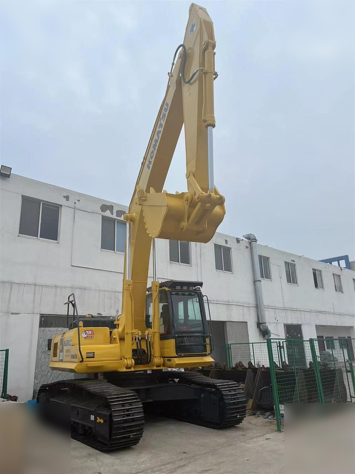 KOMATSU PC300-8 - Ekskavator perayap: gambar 2 KOMATSU PC300-8 - Ekskavator perayap: gambar 2