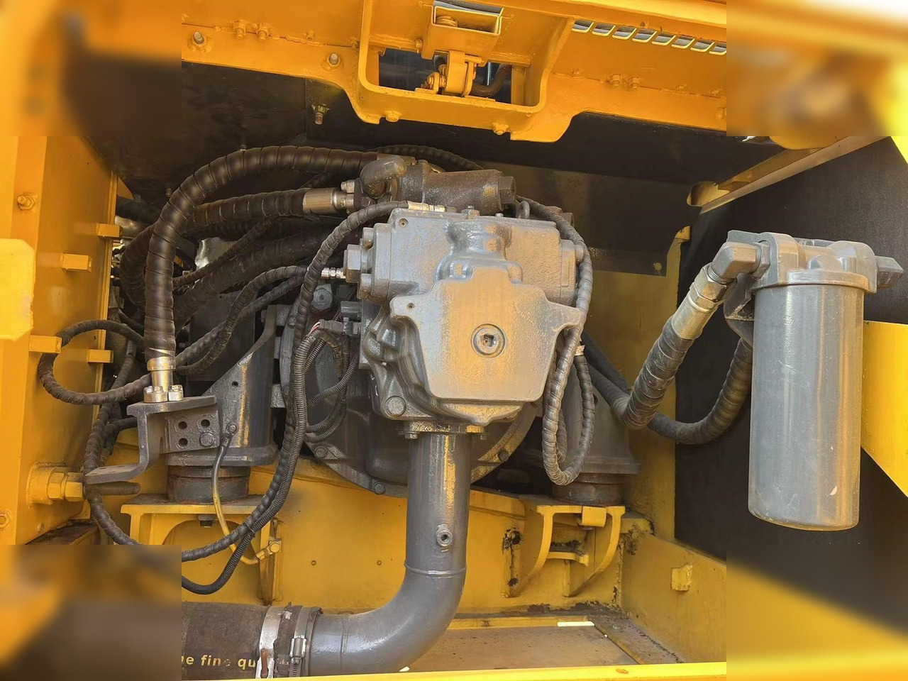 Ekskavator perayap KOMATSU PC350-7: gambar 6