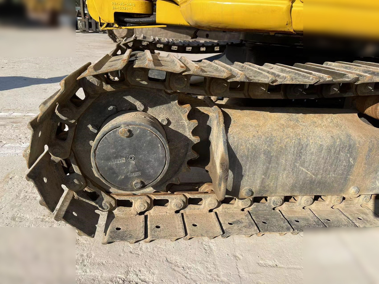 KOMATSU PC35MR-2 - Ekskavator mini: gambar 2 KOMATSU PC35MR-2 - Ekskavator mini: gambar 2