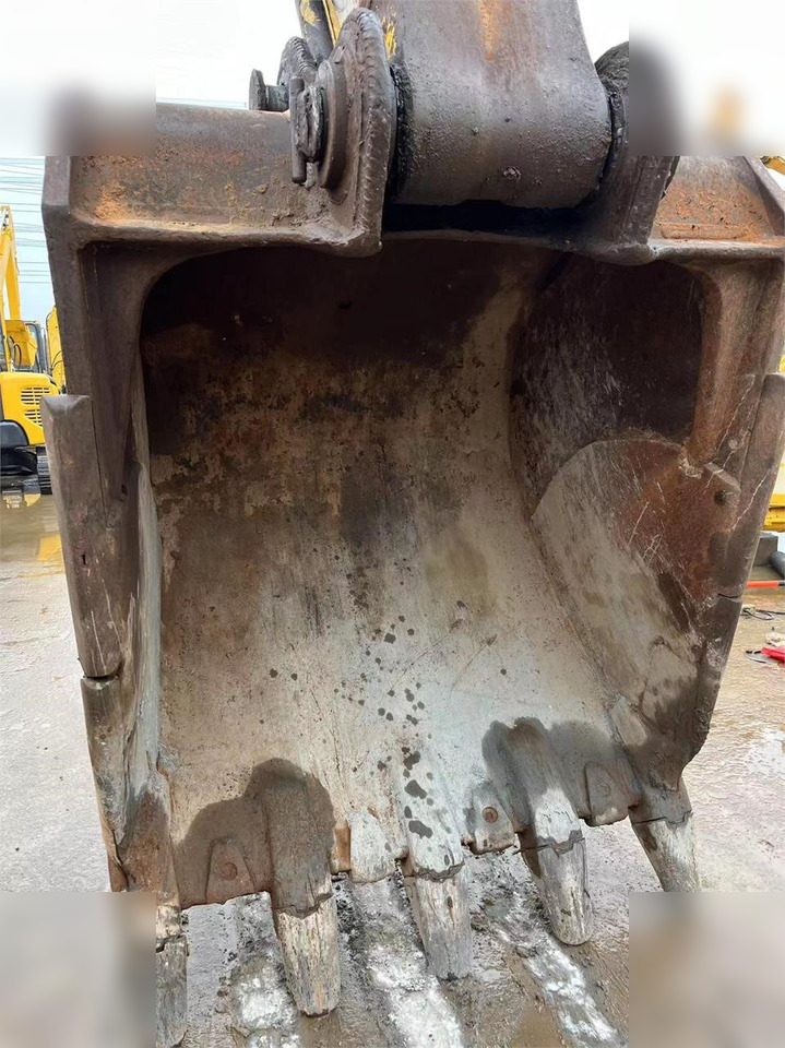 KOMATSU PC400-7 - Ekskavator perayap: gambar 5 KOMATSU PC400-7 - Ekskavator perayap: gambar 5