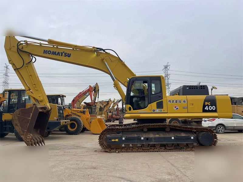 KOMATSU PC400-8R - Ekskavator perayap: gambar 3 KOMATSU PC400-8R - Ekskavator perayap: gambar 3