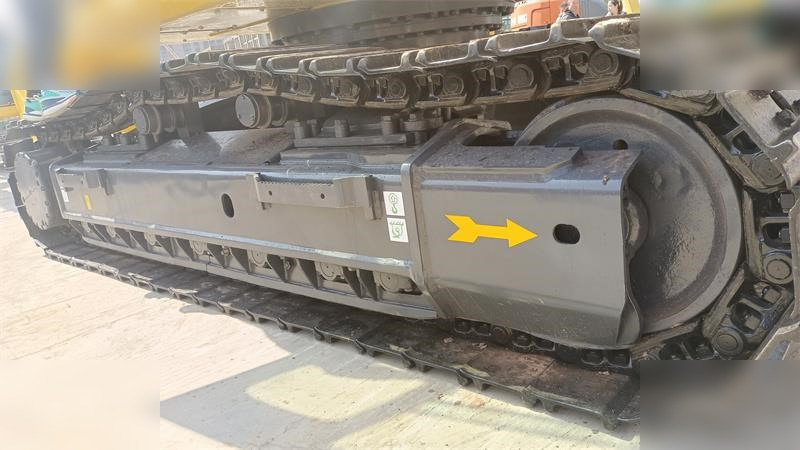 KOMATSU PC450-8 - Ekskavator perayap: gambar 3 KOMATSU PC450-8 - Ekskavator perayap: gambar 3