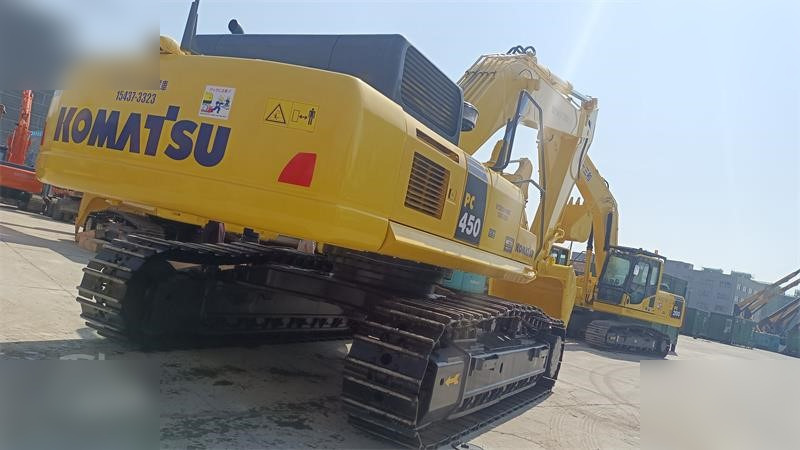KOMATSU PC450-8 - Ekskavator perayap: gambar 4 KOMATSU PC450-8 - Ekskavator perayap: gambar 4