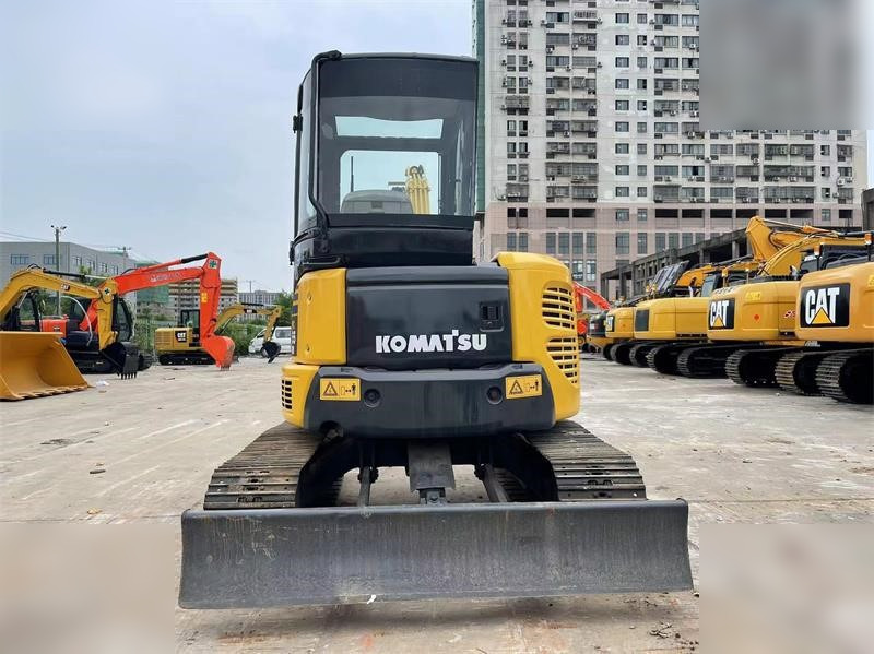 KOMATSU PC55MR-2 - Ekskavator mini: gambar 4 KOMATSU PC55MR-2 - Ekskavator mini: gambar 4