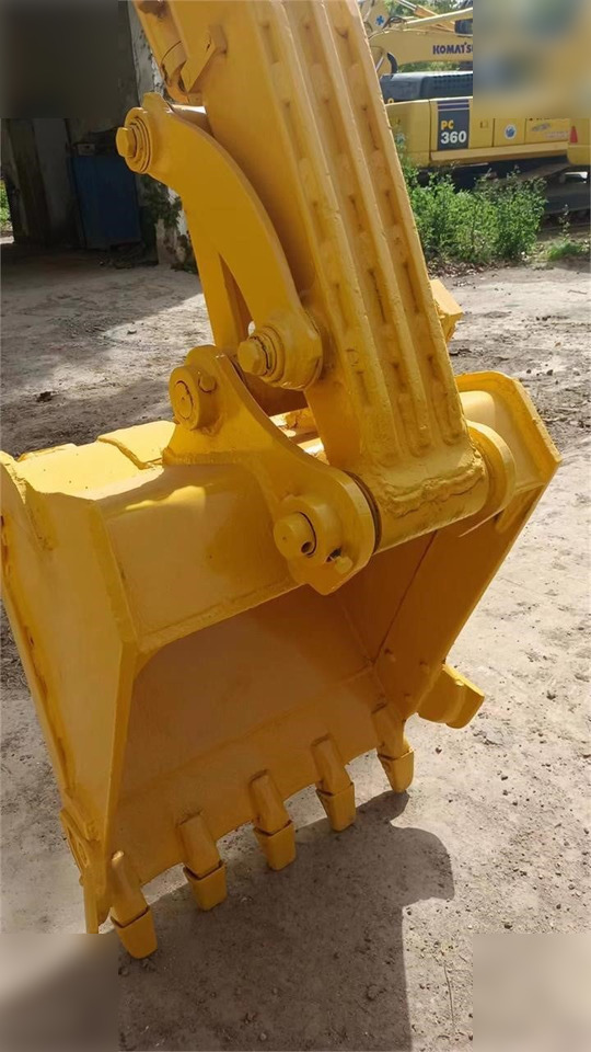KOMATSU PC55MR-2 - Ekskavator mini: gambar 3 KOMATSU PC55MR-2 - Ekskavator mini: gambar 3