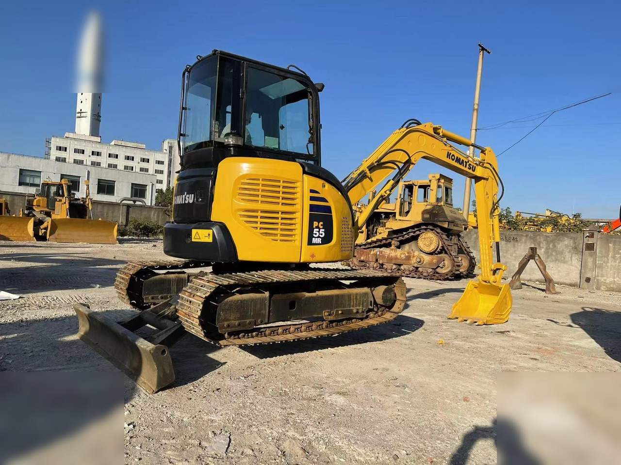 KOMATSU PC55MR-2 - Ekskavator mini: gambar 1 KOMATSU PC55MR-2 - Ekskavator mini: gambar 1