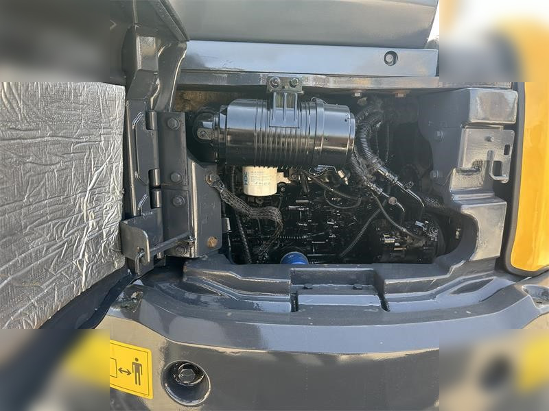 KOMATSU PC55MR-3 - Ekskavator mini: gambar 5 KOMATSU PC55MR-3 - Ekskavator mini: gambar 5