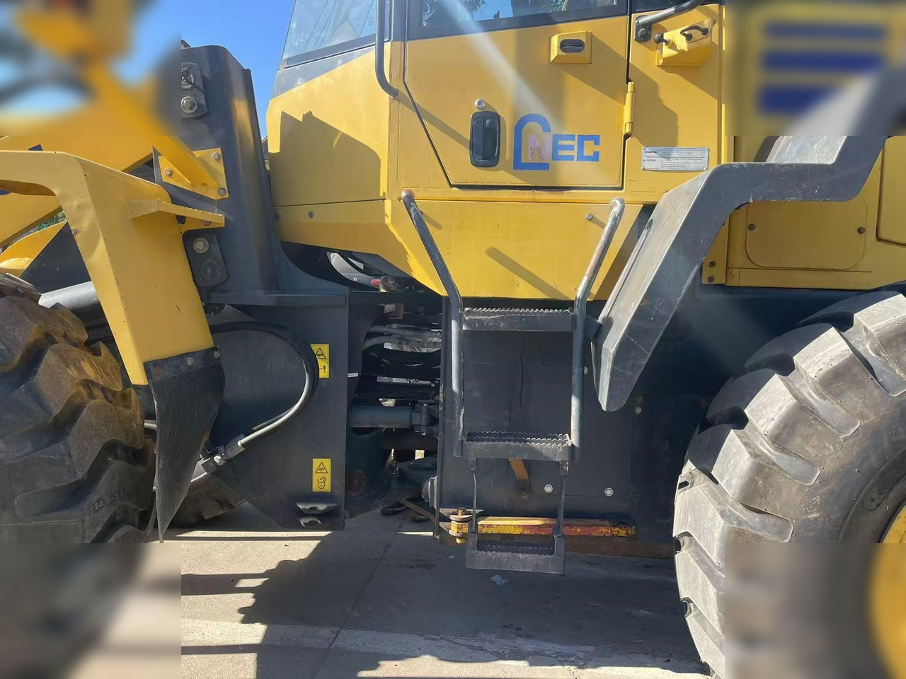 KOMATSU WA320-5 - Wheel loader: gambar 4 KOMATSU WA320-5 - Wheel loader: gambar 4