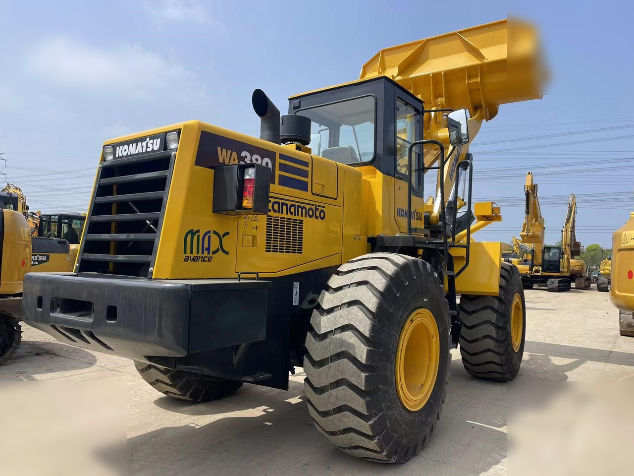 KOMATSU WA380-3 - Wheel loader: gambar 2 KOMATSU WA380-3 - Wheel loader: gambar 2