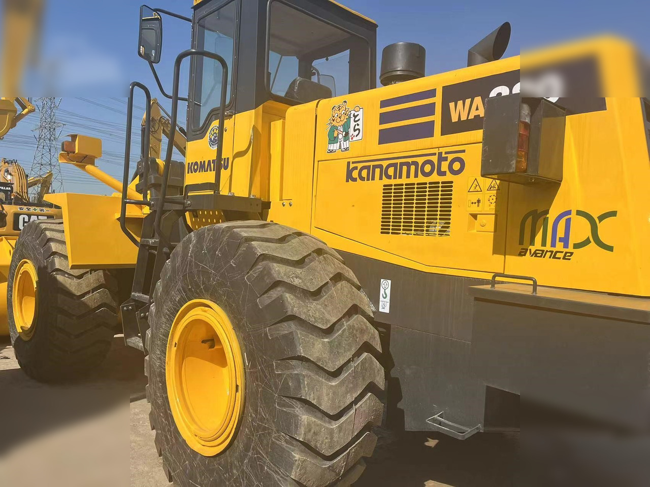 KOMATSU WA380-3 - Wheel loader: gambar 5 KOMATSU WA380-3 - Wheel loader: gambar 5