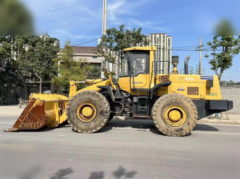 KOMATSU WA470-3 - Wheel loader: gambar 1 KOMATSU WA470-3 - Wheel loader: gambar 1