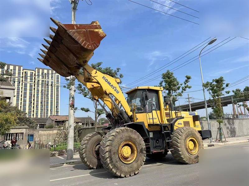 KOMATSU WA470-3 - Wheel loader: gambar 3 KOMATSU WA470-3 - Wheel loader: gambar 3
