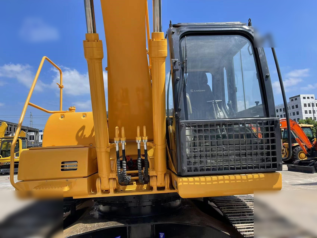 LIUGONG 922D - Ekskavator perayap: gambar 5 LIUGONG 922D - Ekskavator perayap: gambar 5