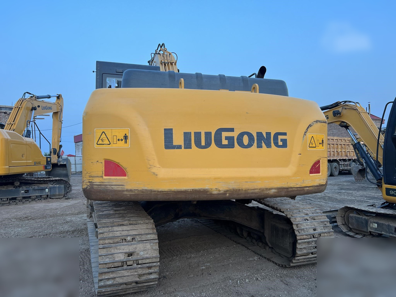 LIUGONG 922E - Ekskavator perayap: gambar 2 LIUGONG 922E - Ekskavator perayap: gambar 2