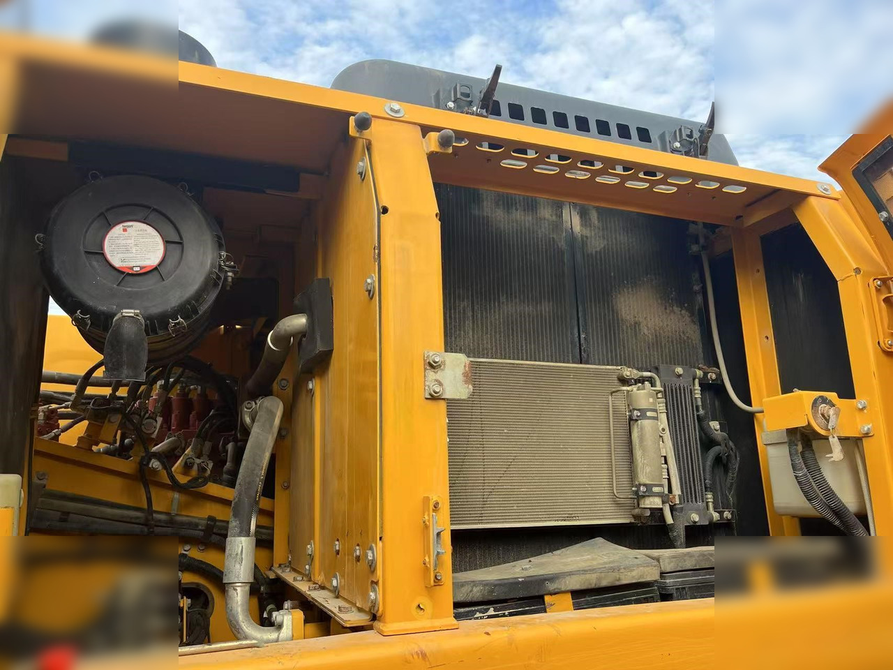 LIUGONG 926E - Ekskavator perayap: gambar 4 LIUGONG 926E - Ekskavator perayap: gambar 4