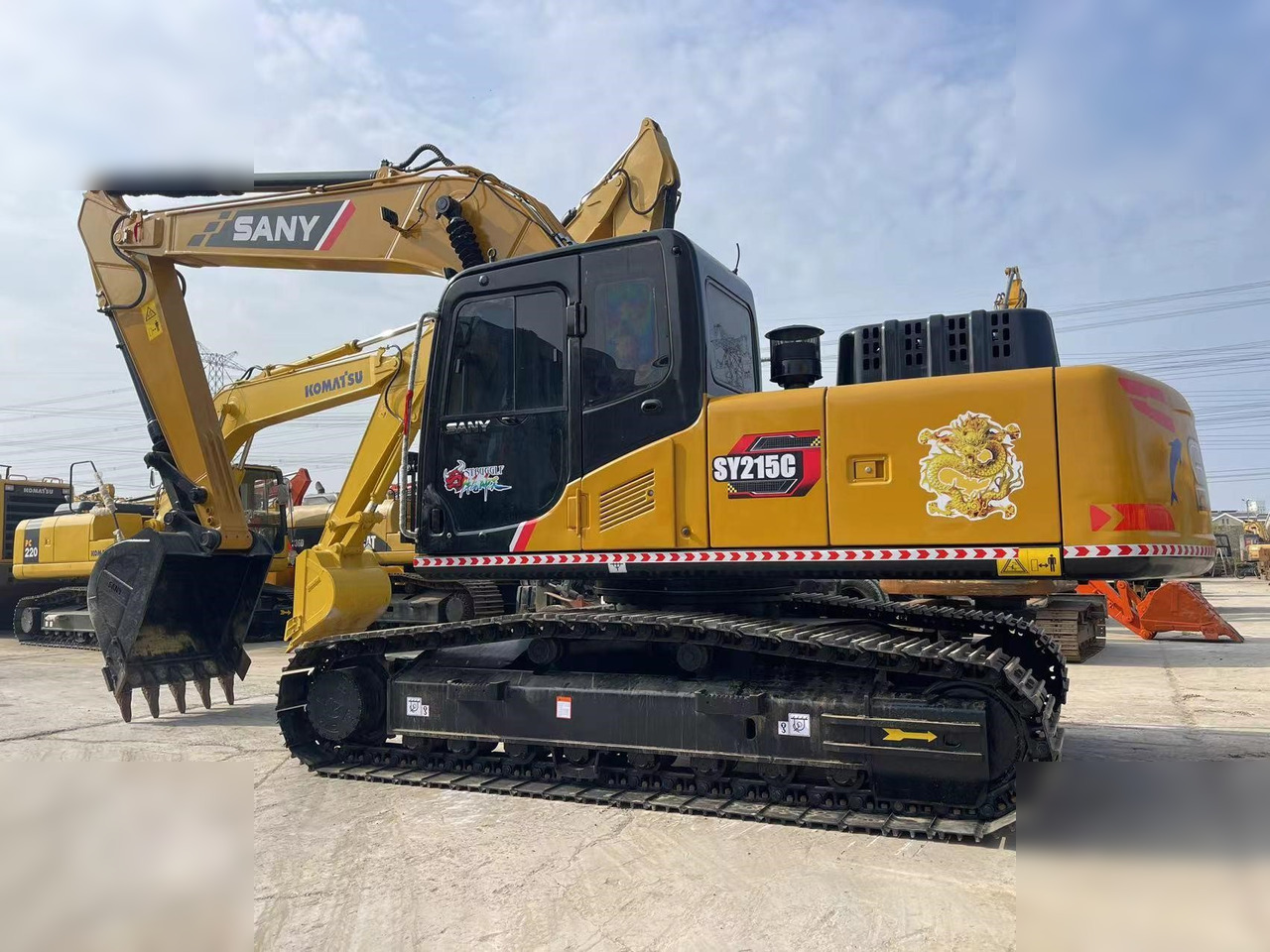 SANY SY215C - Ekskavator perayap: gambar 1 SANY SY215C - Ekskavator perayap: gambar 1