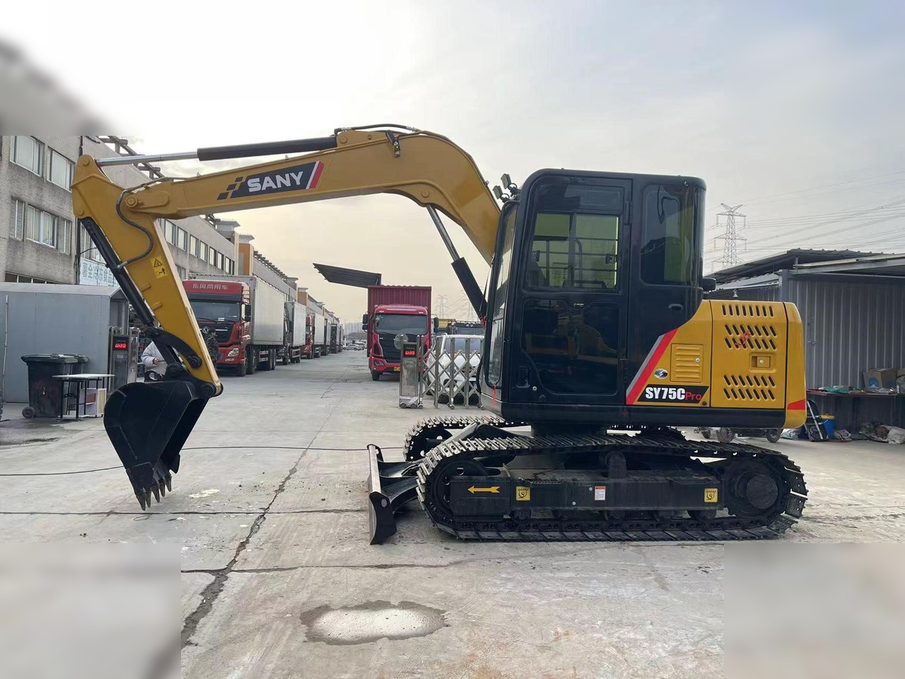 SANY SY75C - Ekskavator perayap: gambar 1 SANY SY75C - Ekskavator perayap: gambar 1