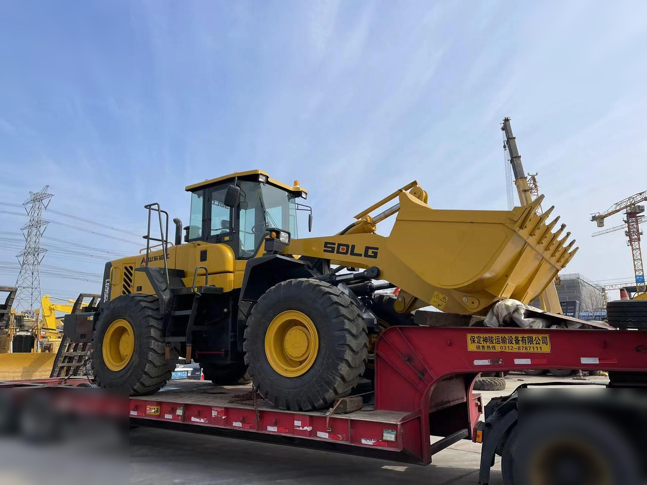 SDLG LG956L - Wheel loader: gambar 2 SDLG LG956L - Wheel loader: gambar 2