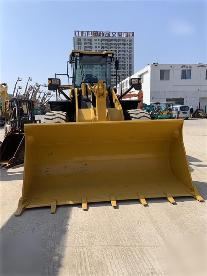 SDLG LG956L - Wheel loader: gambar 4 SDLG LG956L - Wheel loader: gambar 4