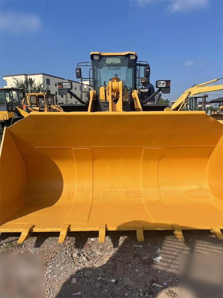 SDLG LG968V - Wheel loader: gambar 3 SDLG LG968V - Wheel loader: gambar 3