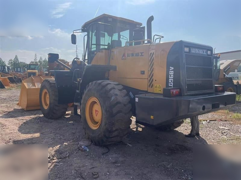 SDLG LG968V - Wheel loader: gambar 5 SDLG LG968V - Wheel loader: gambar 5