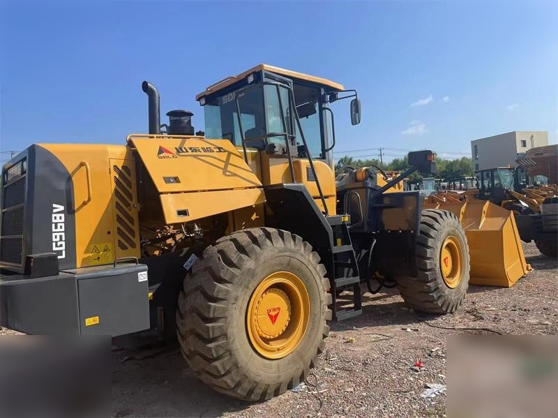 SDLG LG968V - Wheel loader: gambar 4 SDLG LG968V - Wheel loader: gambar 4