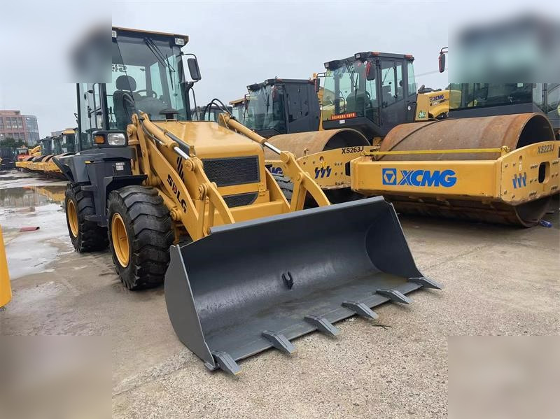 SDLG LGB680 - Backhoe loader: gambar 2 SDLG LGB680 - Backhoe loader: gambar 2