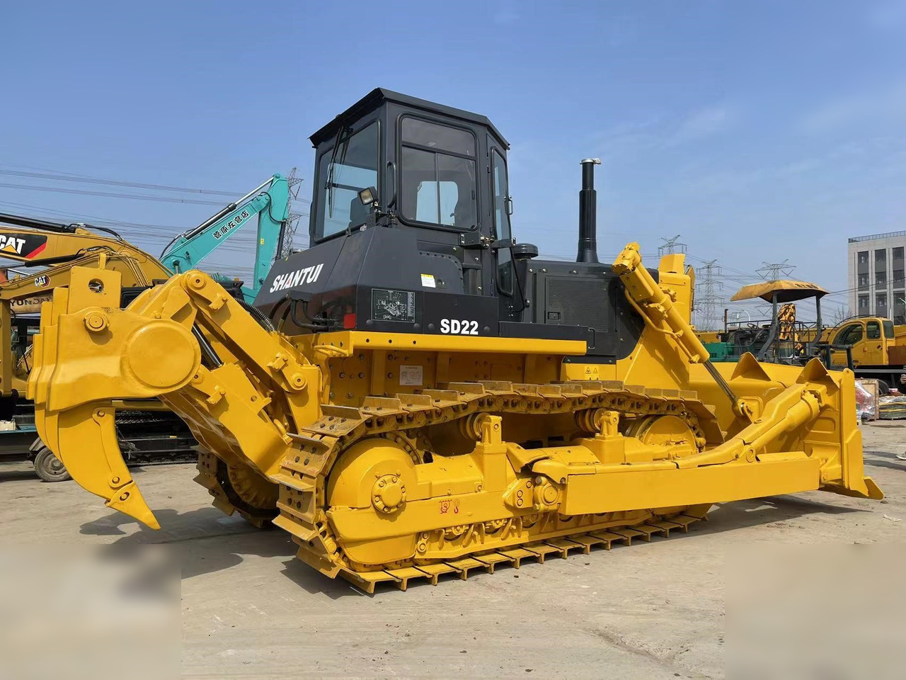 SHANTUI SD22 - Bulldozer: gambar 2 SHANTUI SD22 - Bulldozer: gambar 2