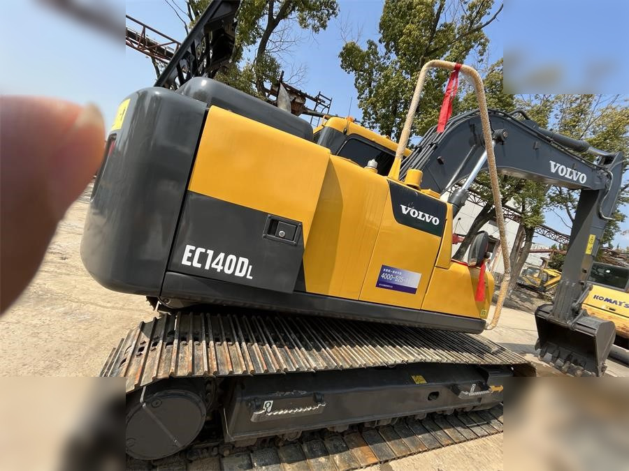 VOLVO EC140DL - Ekskavator perayap: gambar 1 VOLVO EC140DL - Ekskavator perayap: gambar 1
