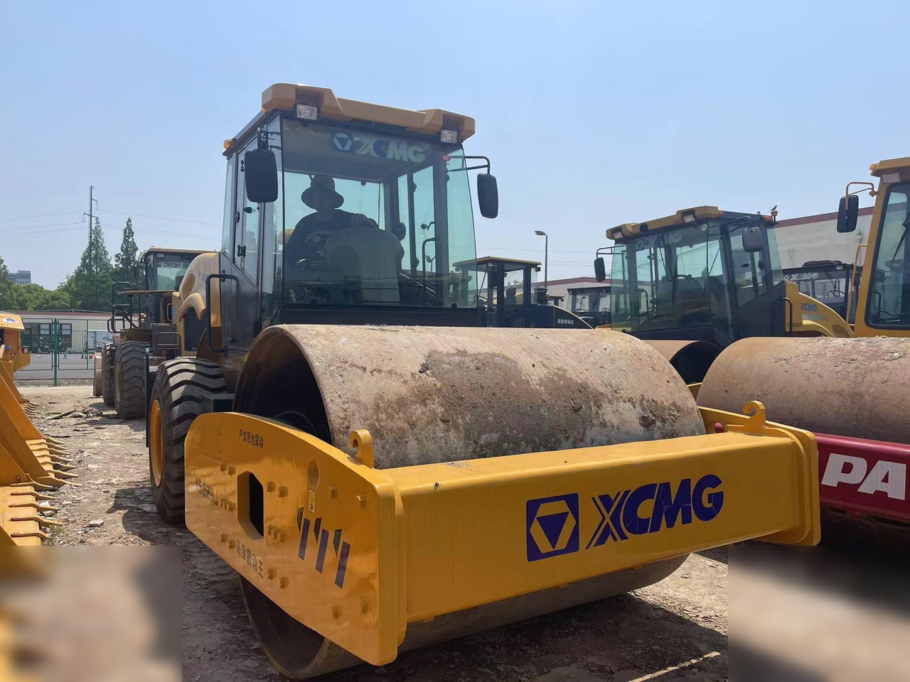 XCMG XS223J - Roller: gambar 2 XCMG XS223J - Roller: gambar 2