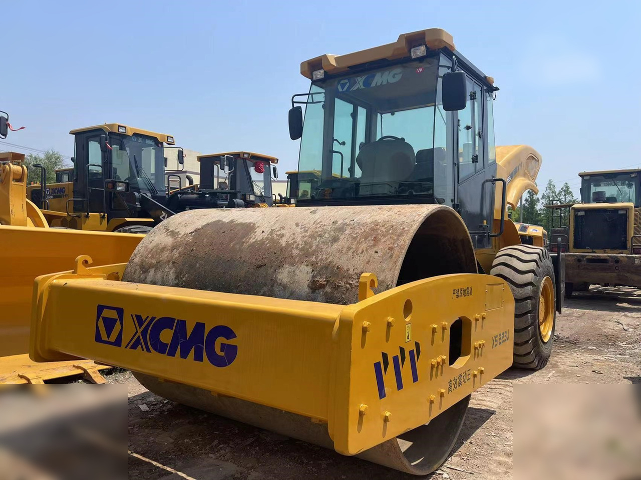 XCMG XS223J - Roller: gambar 1 XCMG XS223J - Roller: gambar 1