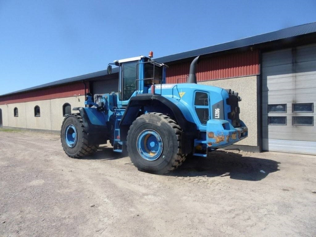 Volvo L 220 G - Wheel loader: gambar 2 Volvo L 220 G - Wheel loader: gambar 2