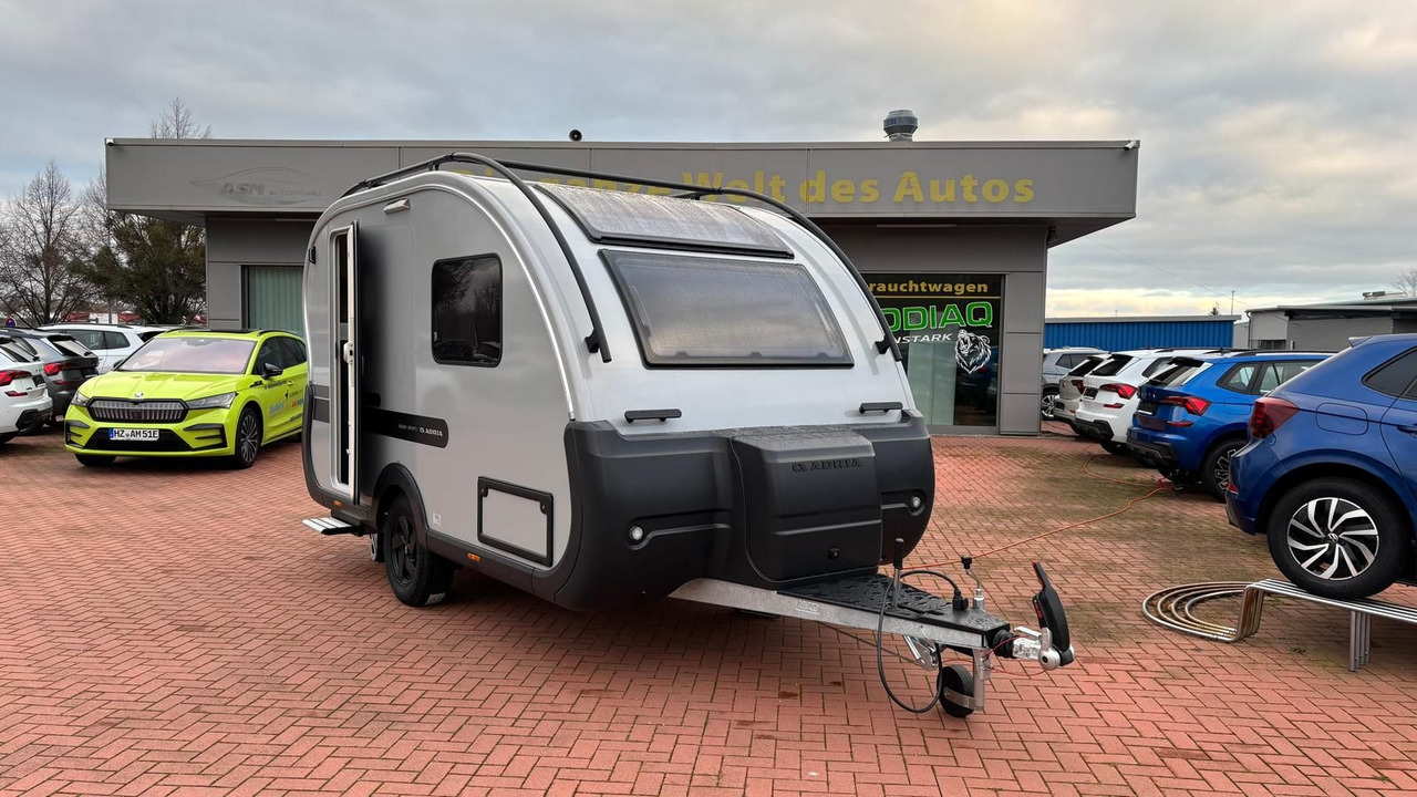 Adria Action 391 LH Sports*FUßBODEN-TEMP*SCHWENK-TISCH - Karavan: gambar 3 Adria Action 391 LH Sports*FUßBODEN-TEMP*SCHWENK-TISCH - Karavan: gambar 3