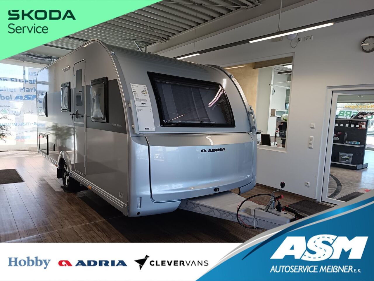 Adria Altea 60Y 502 UL*Fußboden-Temp*Eingangstür Fenst - Karavan: gambar 1 Adria Altea 60Y 502 UL*Fußboden-Temp*Eingangstür Fenst - Karavan: gambar 1