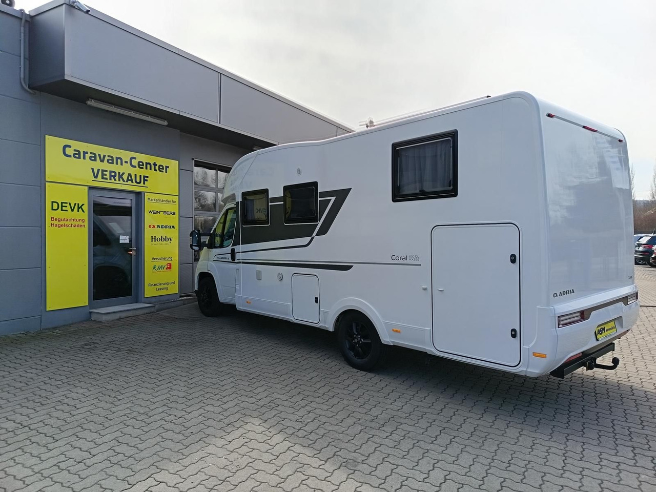 Adria Coral ALL-IN 650 DL*LUFTFEDERUNG HA*SOLAR*SOFORT - Mobil rumah semi-terintegrasi: gambar 5 Adria Coral ALL-IN 650 DL*LUFTFEDERUNG HA*SOLAR*SOFORT - Mobil rumah semi-terintegrasi: gambar 5